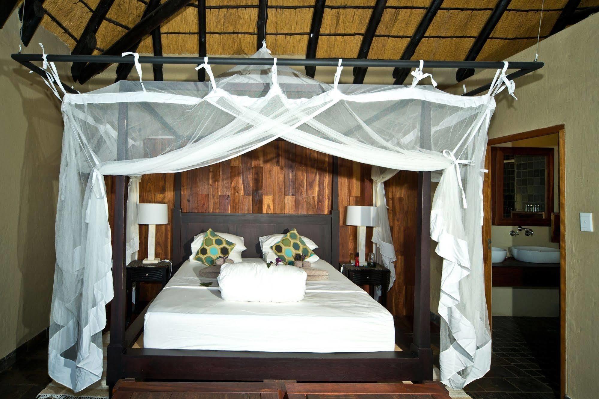 Namushasha River Lodge Sangwali Exterior foto