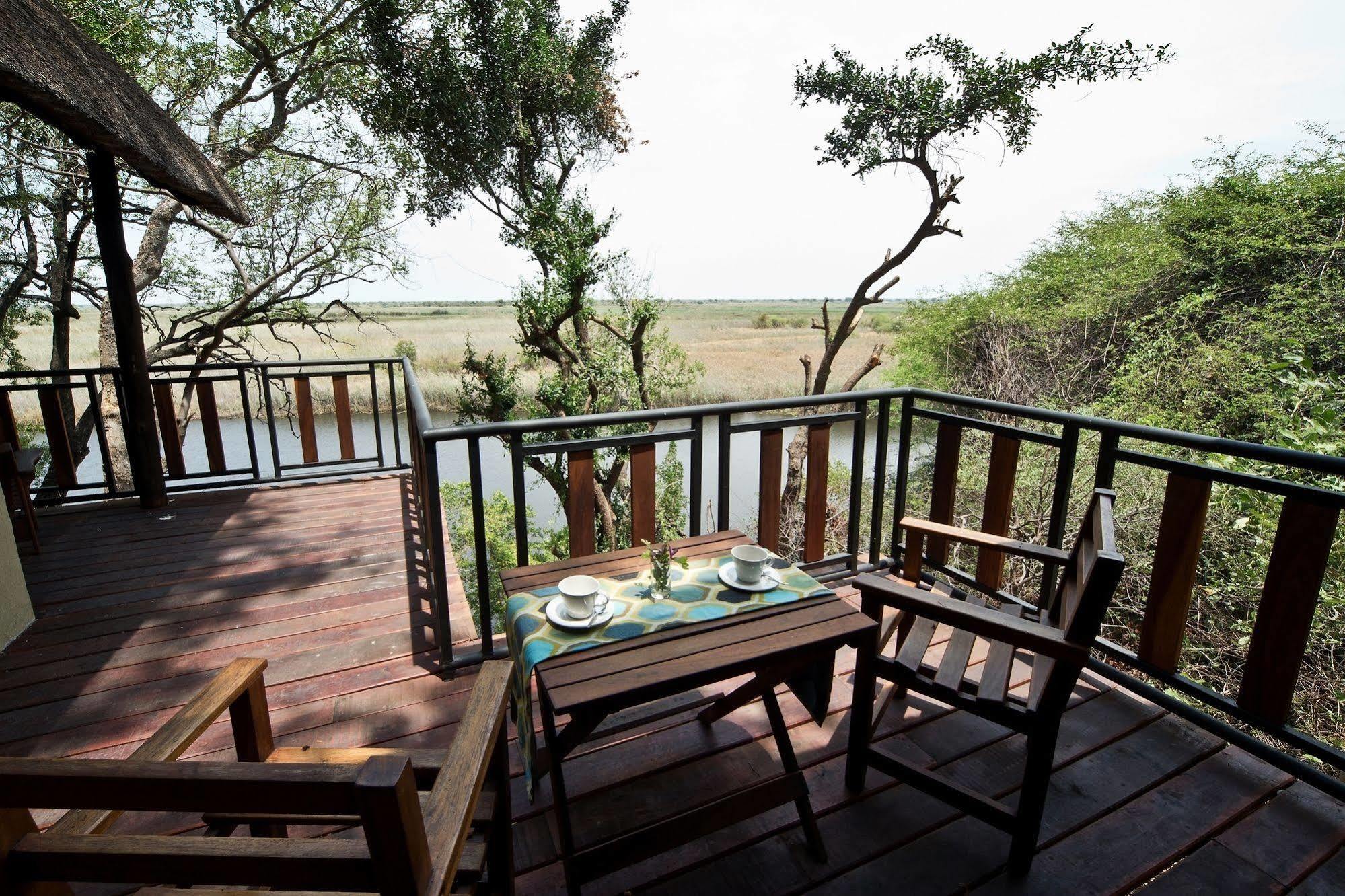 Namushasha River Lodge Sangwali Exterior foto