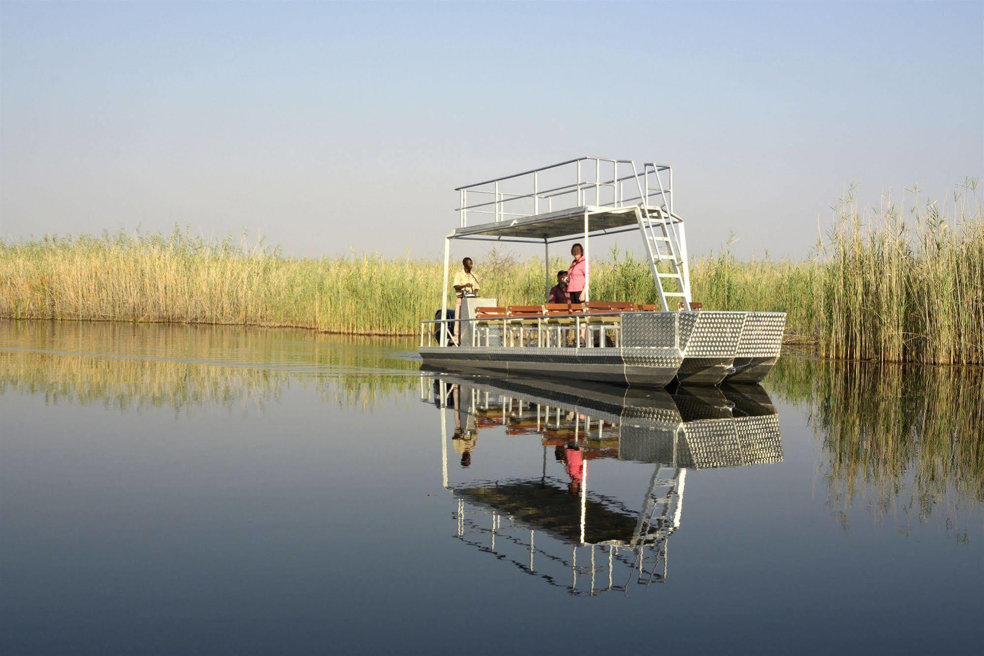 Namushasha River Lodge Sangwali Exterior foto